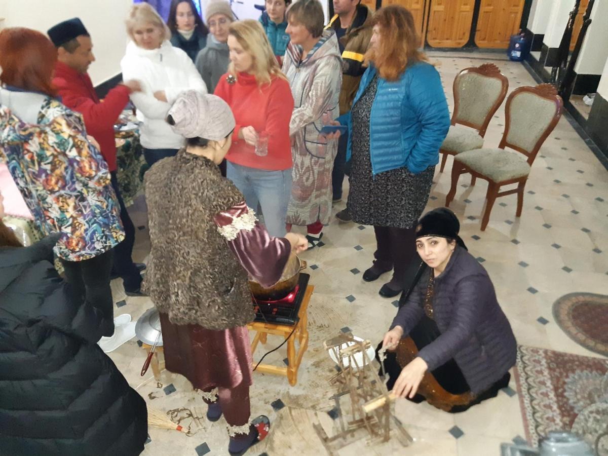 Hotel Rizqiro'Z Boutique Бухара Екстер'єр фото