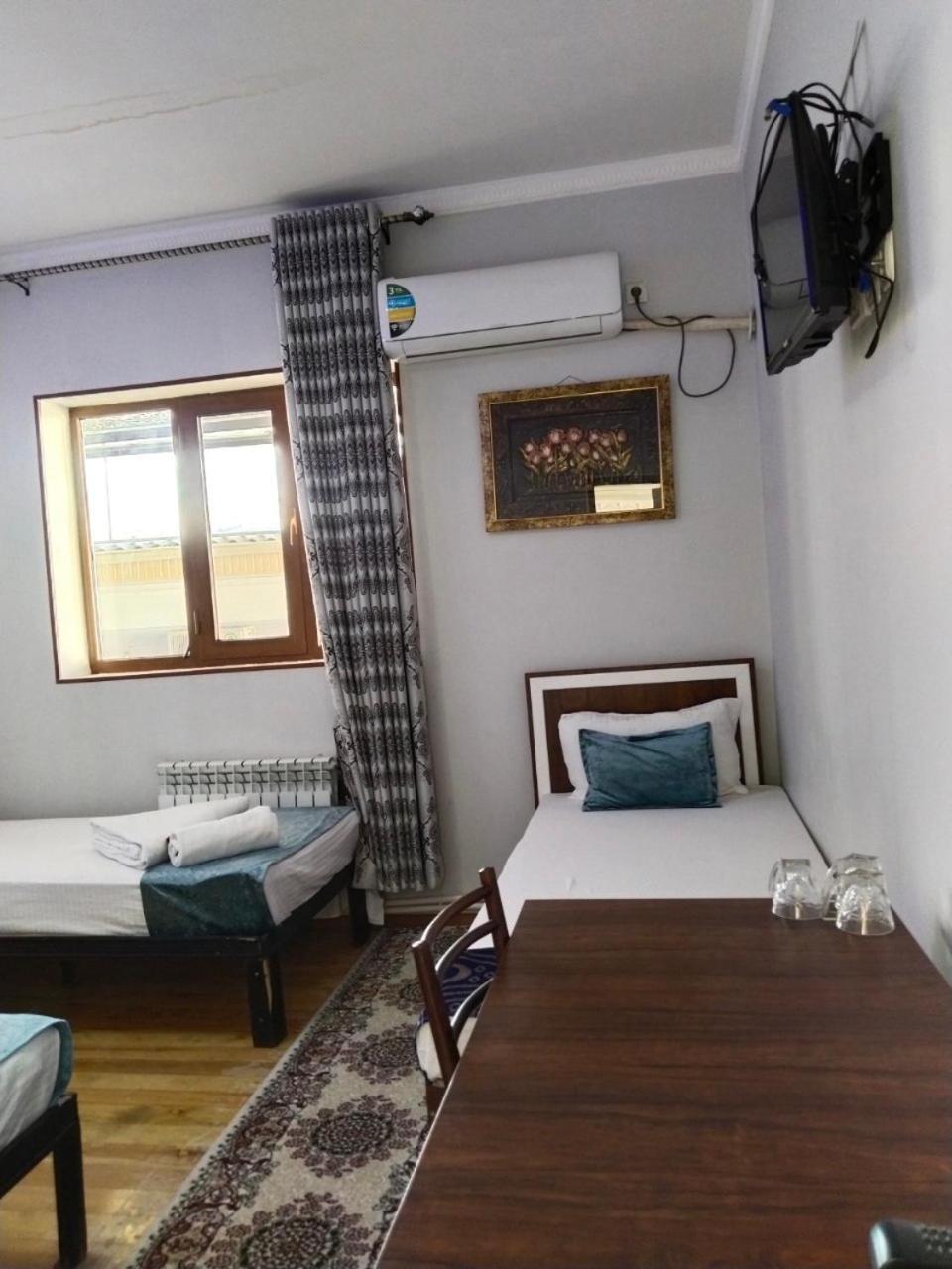 Hotel Rizqiro'Z Boutique Бухара Екстер'єр фото