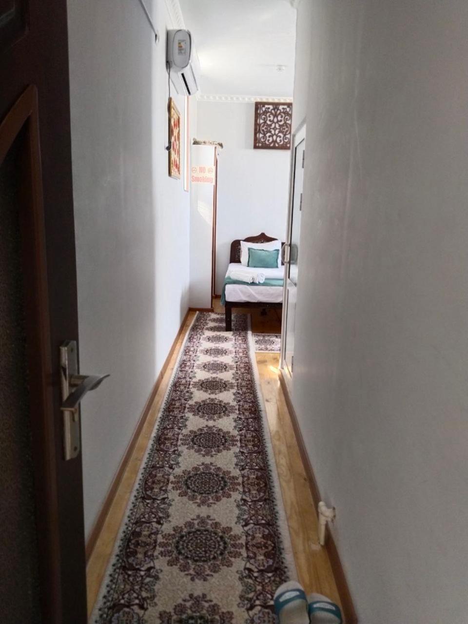 Hotel Rizqiro'Z Boutique Бухара Екстер'єр фото