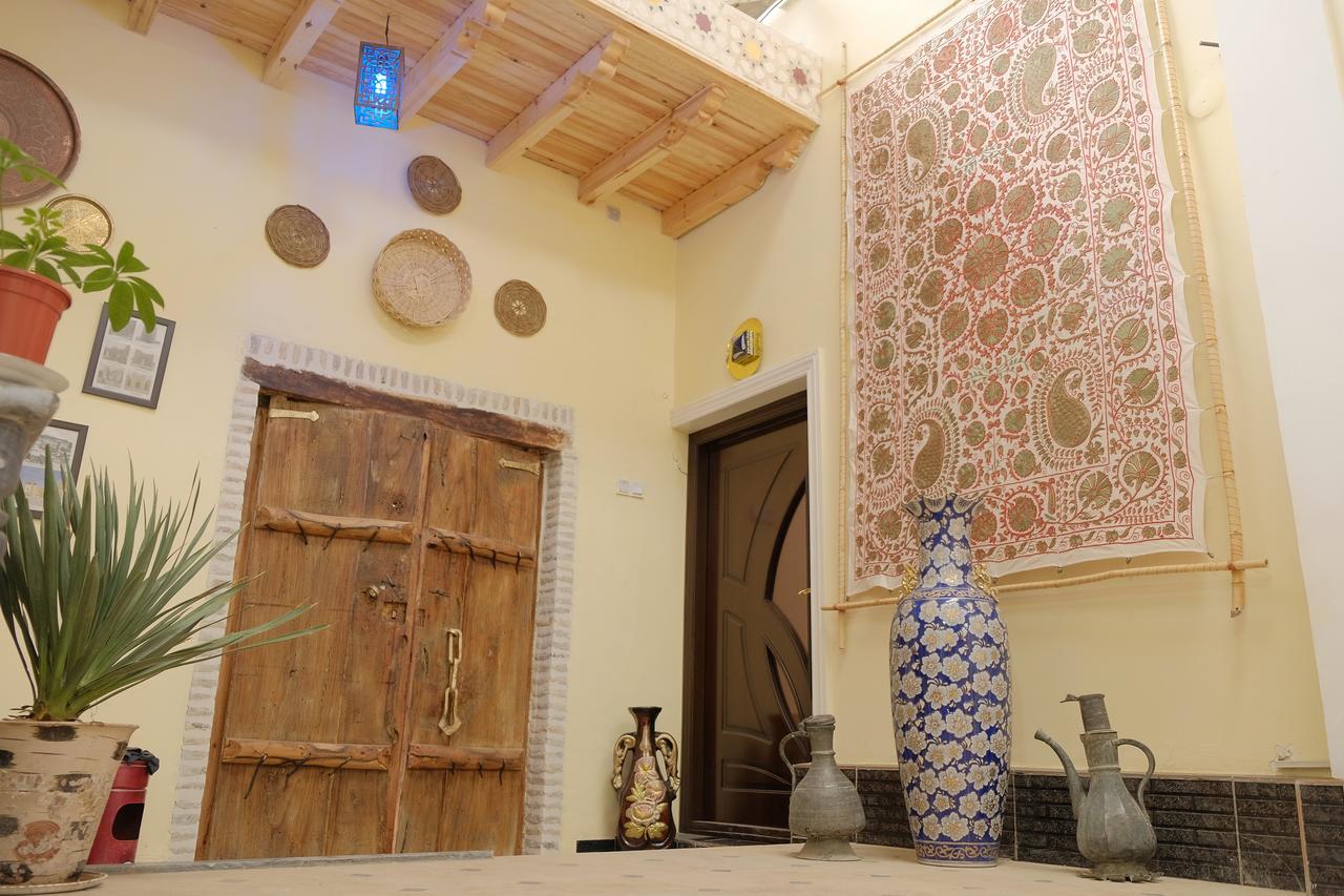 Hotel Rizqiro'Z Boutique Бухара Екстер'єр фото